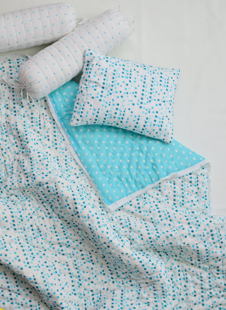 Snuggles and Cuddles Baby Blanket Gift Bundle (Blue polka dots)