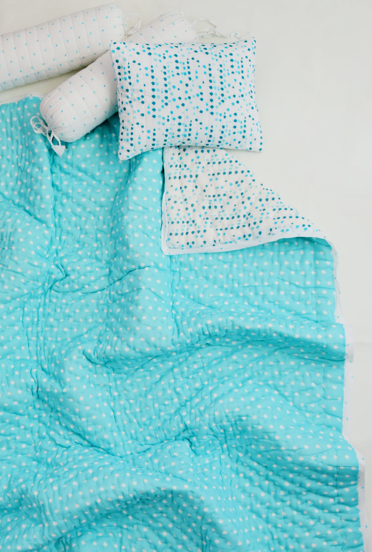 Snuggles and Cuddles Baby Blanket Gift Bundle (Blue polka dots)