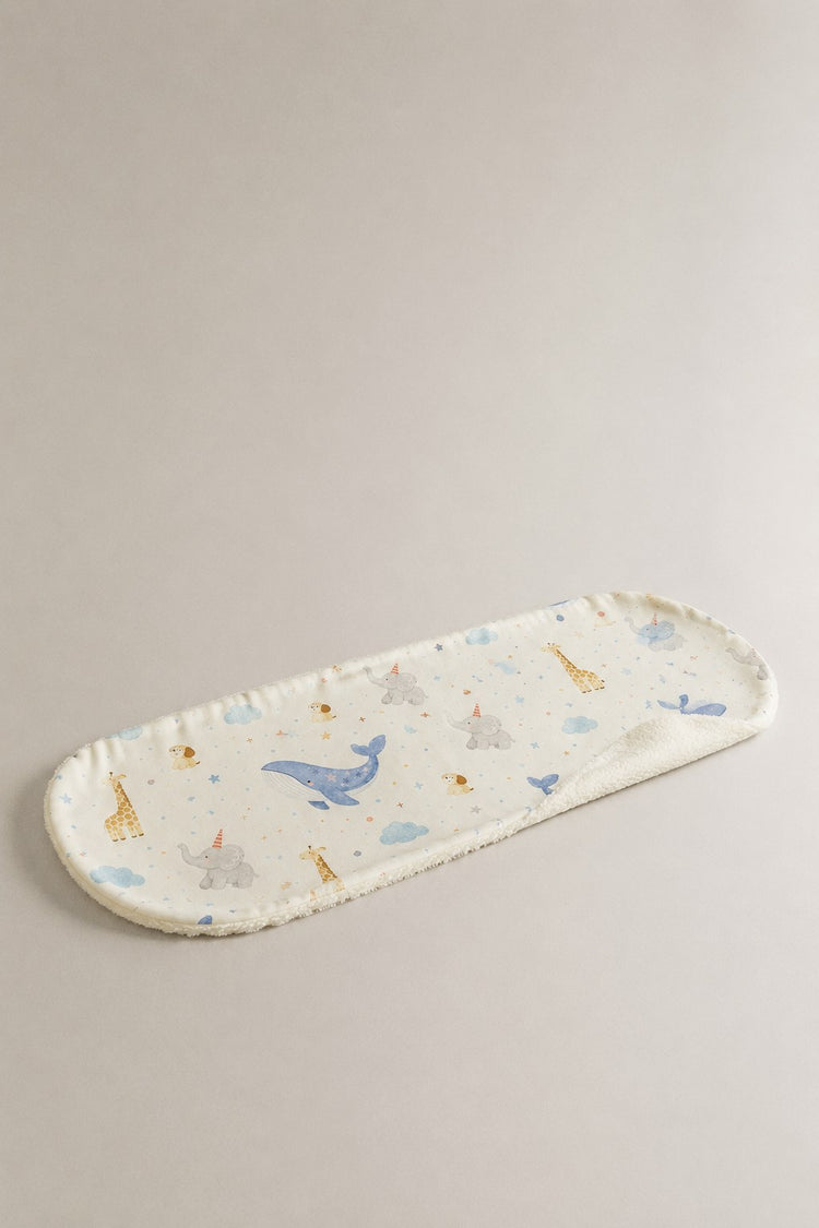 Blue Whale bamboo baby burp cloth — reverse side
