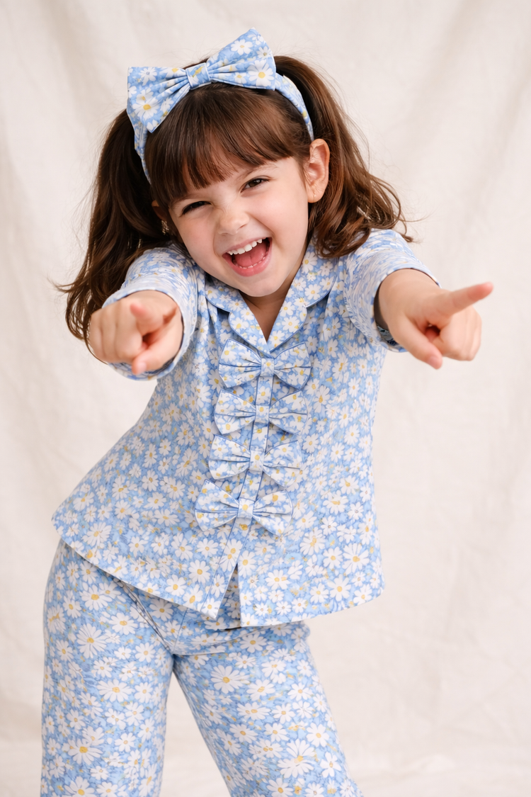 Girl wearing Anaario Bluebell Daisy Night Suit