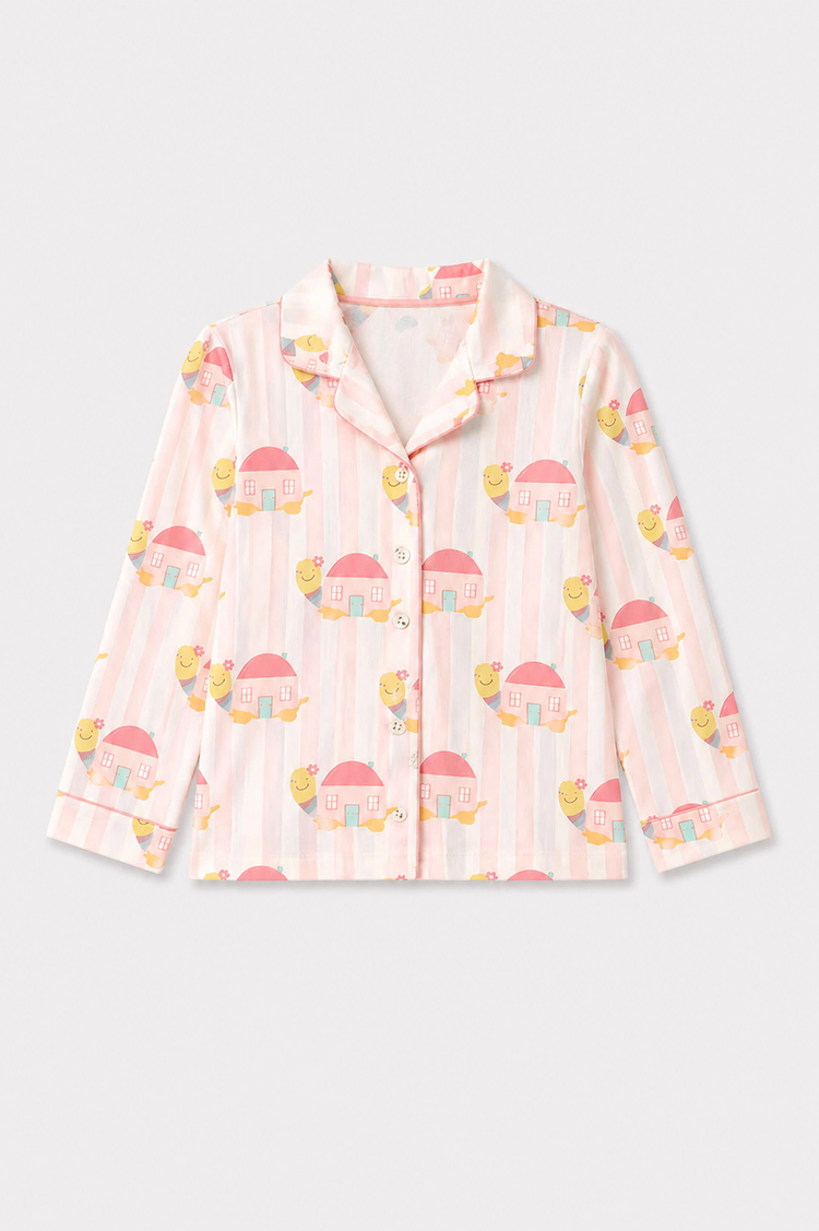 Girl wearing Anaario Pink Snail-House Night Suit