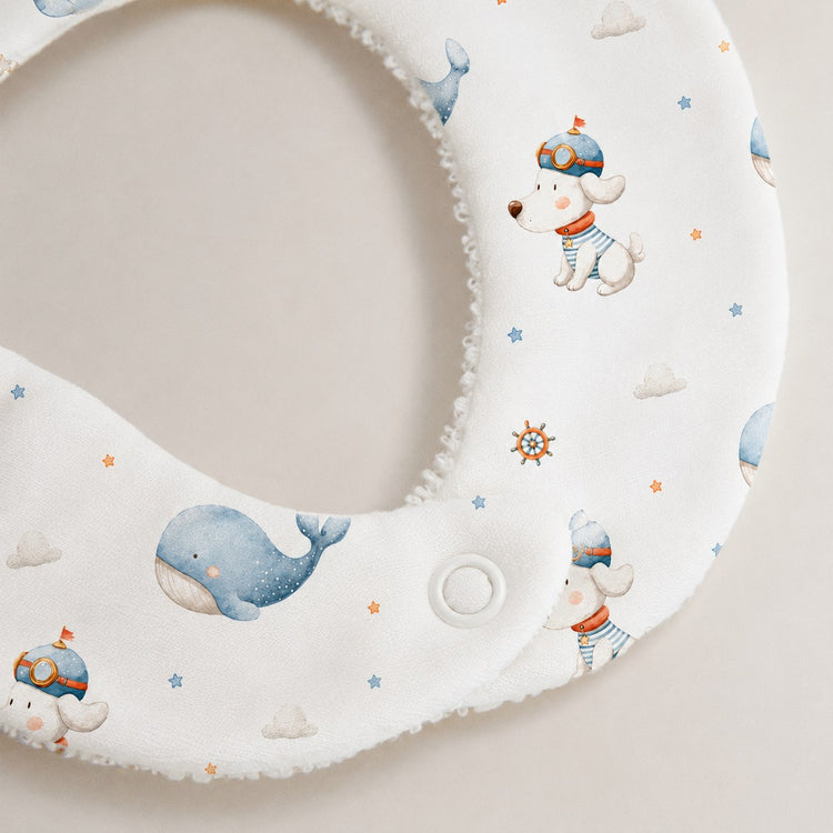 Puppy & Whale bamboo baby bib — print detail