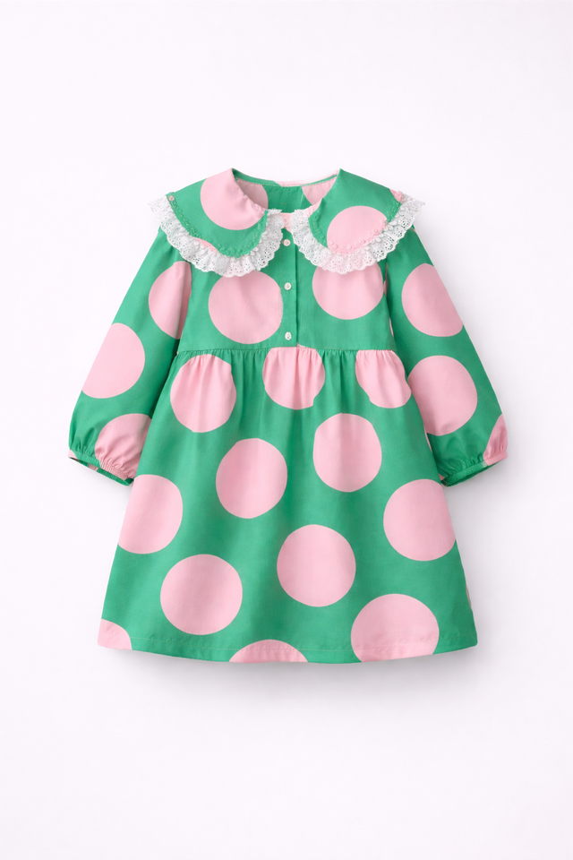 Girl wearing Anaario Emerald Blossom Dress