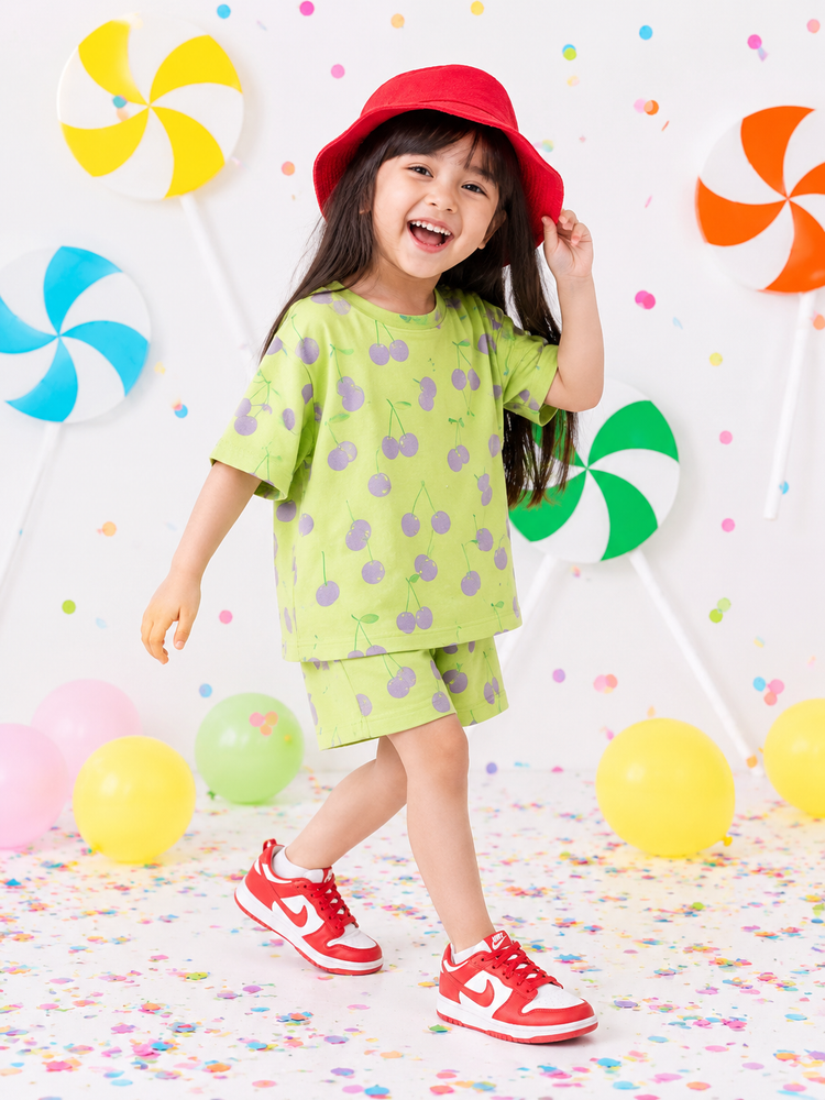 Girl wearing Anaario Hopscotch Shorts Set