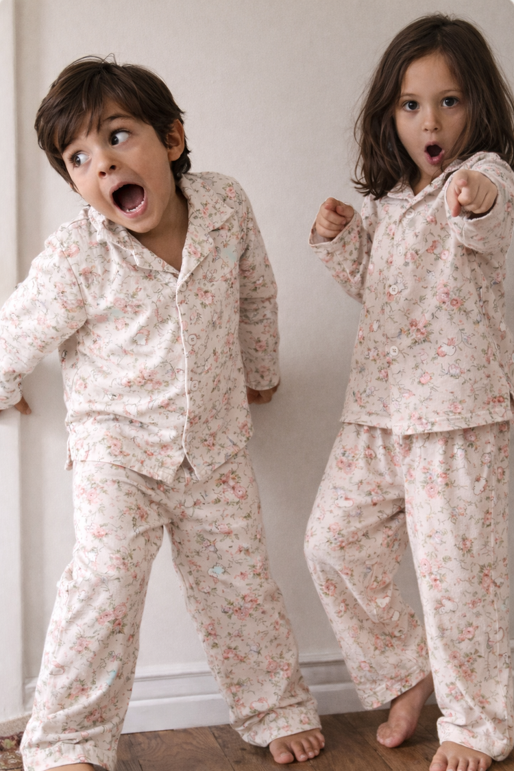 Girl wearing Anaario Vintage Bunny Night Suit