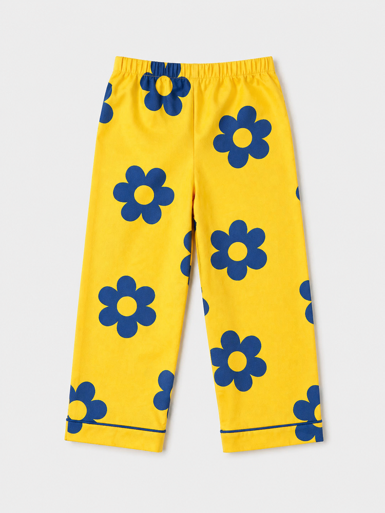 Girl wearing Anaario Yellow Blue Flower Night Wear