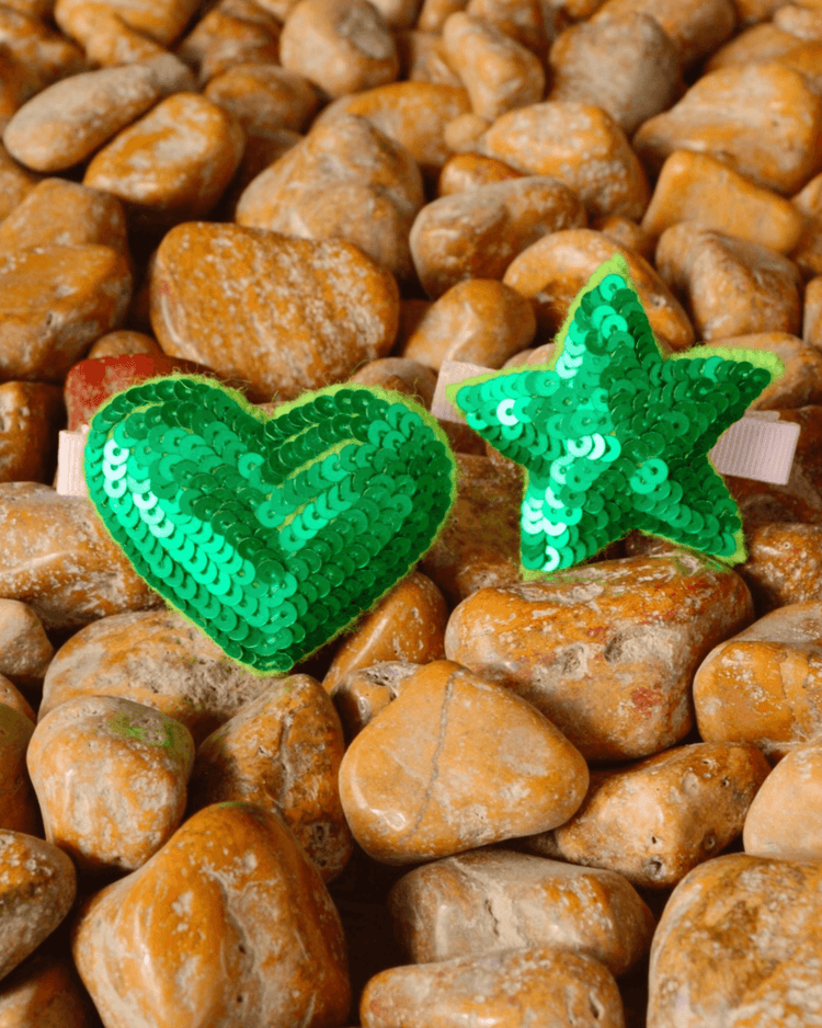 Anaario Heart-Star Clip, Green hair clip for kids