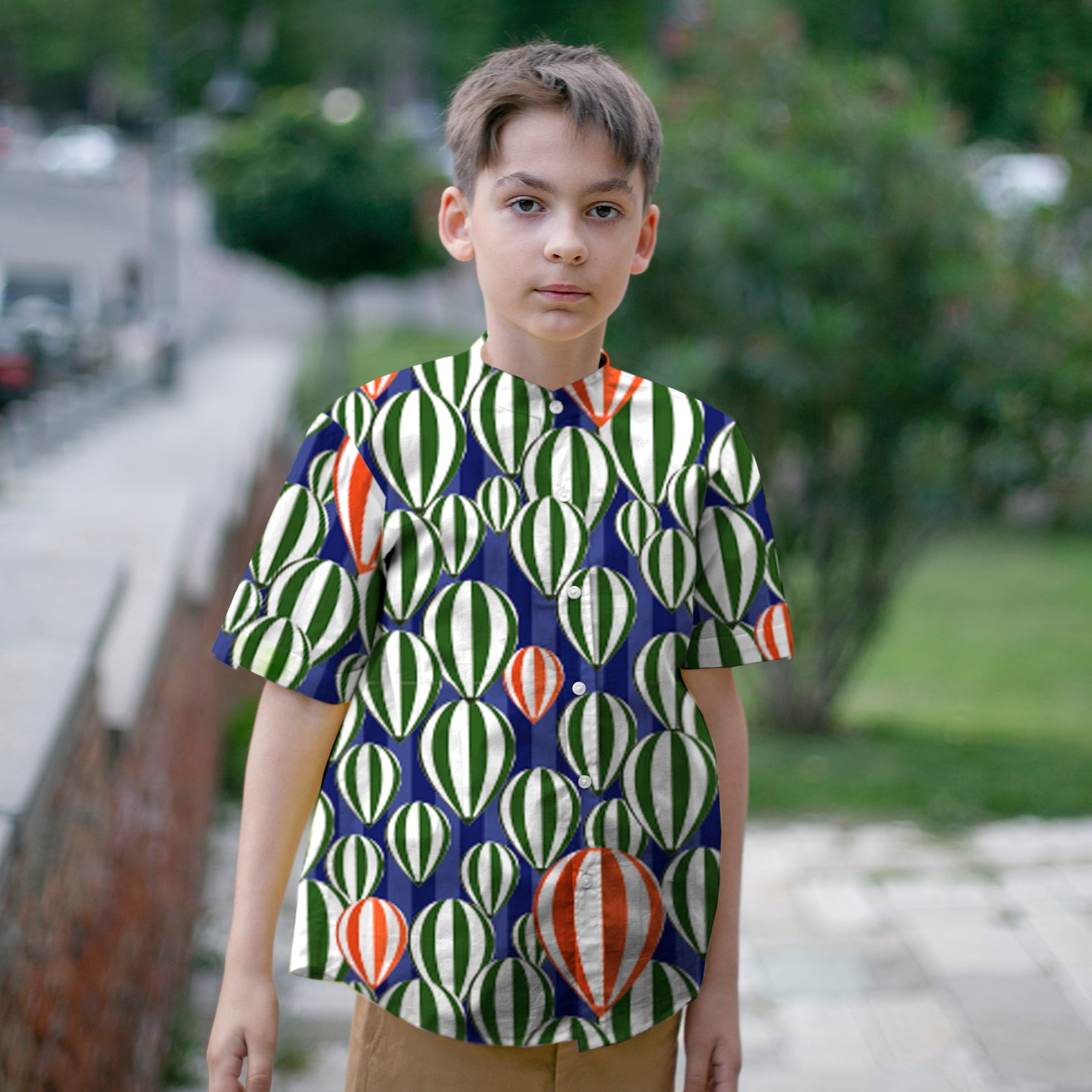 Tropic Classique Shirt (Striped hot air balloons)