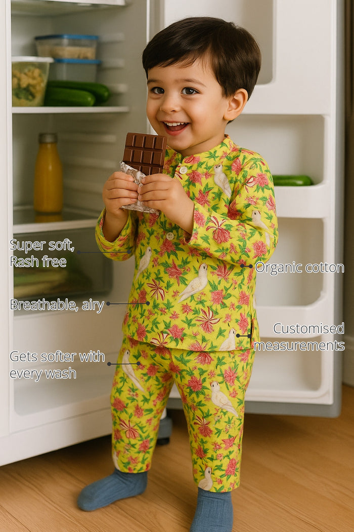 Yellow Parrot Girls' Cotton Co-ord Set features