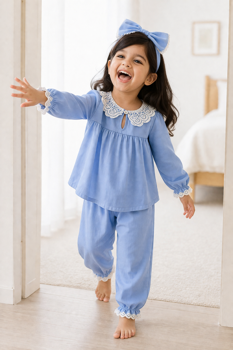 Bubbly Whispers Night Suit