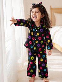 Groovy Bloom Night Suit