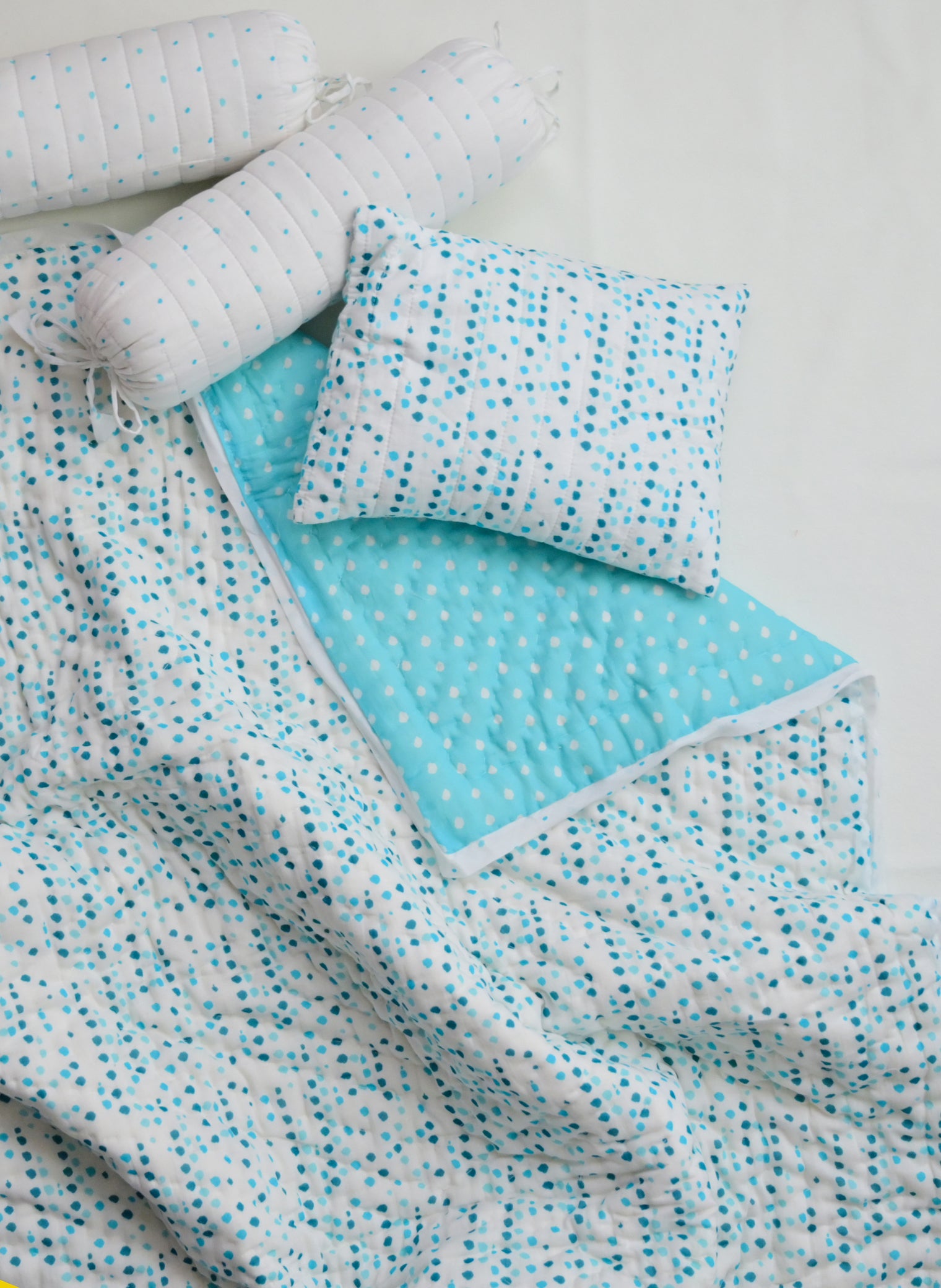 Snuggles and Cuddles Baby Gift Bundle (Blue polka dots)