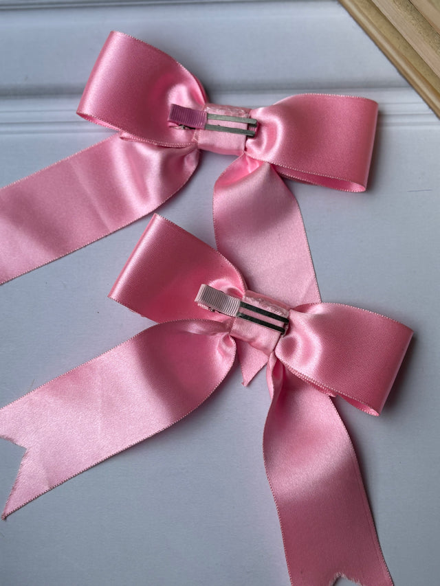 Baby Pink Glow Bow Clip