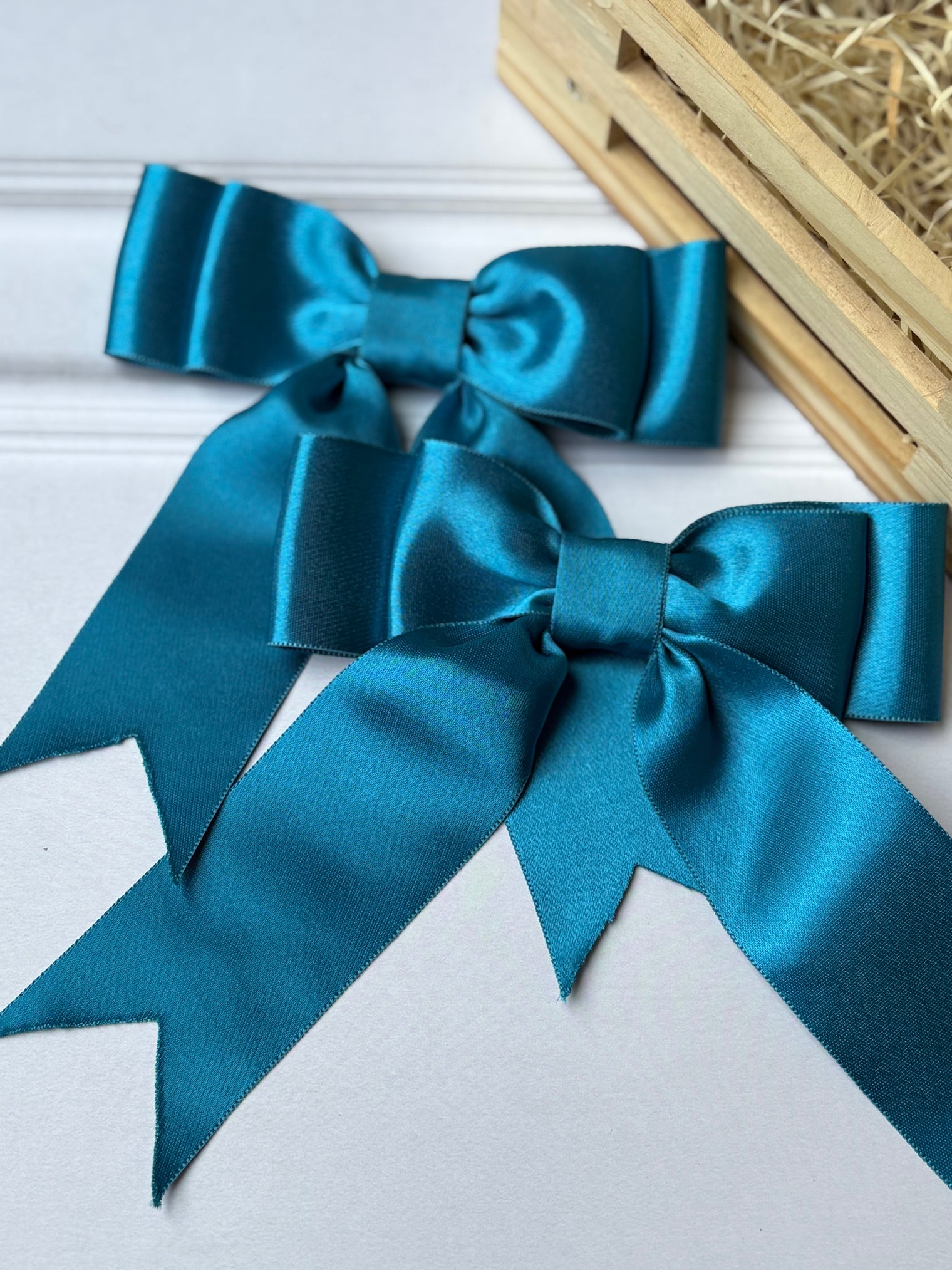 Blue Glow Bow Clip