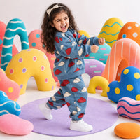 Teal Cloud Jogger Set on girl by Anaario – winter kidswear