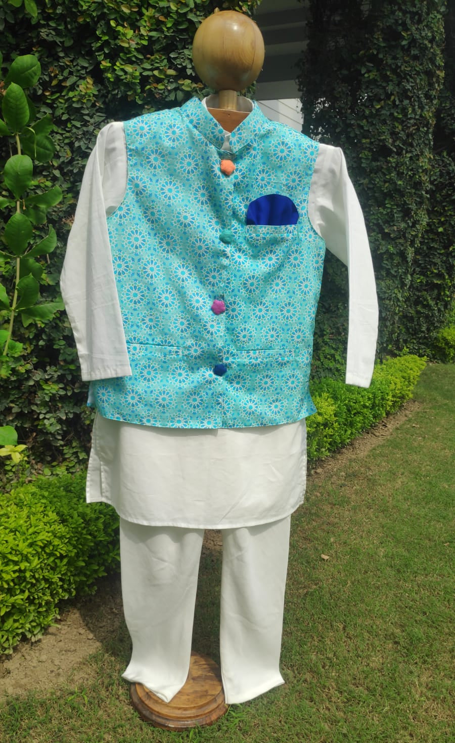 Neel Bahaar Waistcoat Set