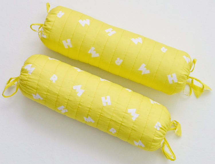 Snuggles and Cuddles Baby Blanket Gift Bundle (Multicoloured neon alphabets)