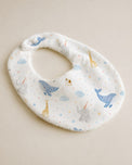 Blue Whale bamboo baby bib — absorbent sherpa backing