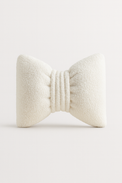 Anaario bow-shaped fleece cushion for kids
