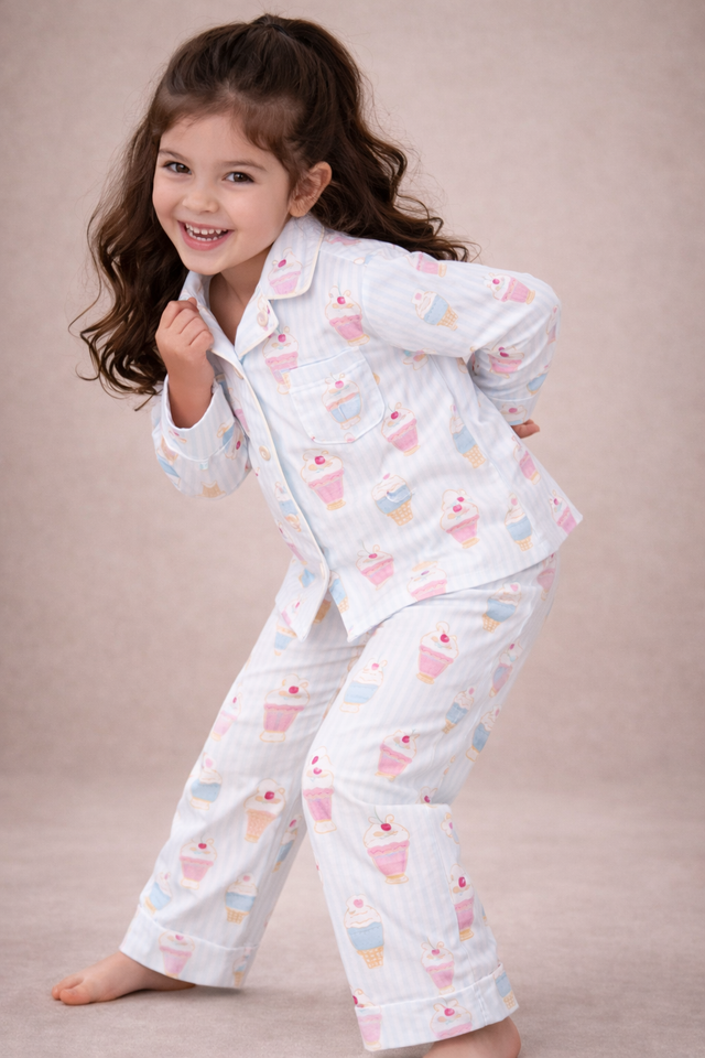 Girl wearing Anaario Cupcakes and Icecream Night Suit