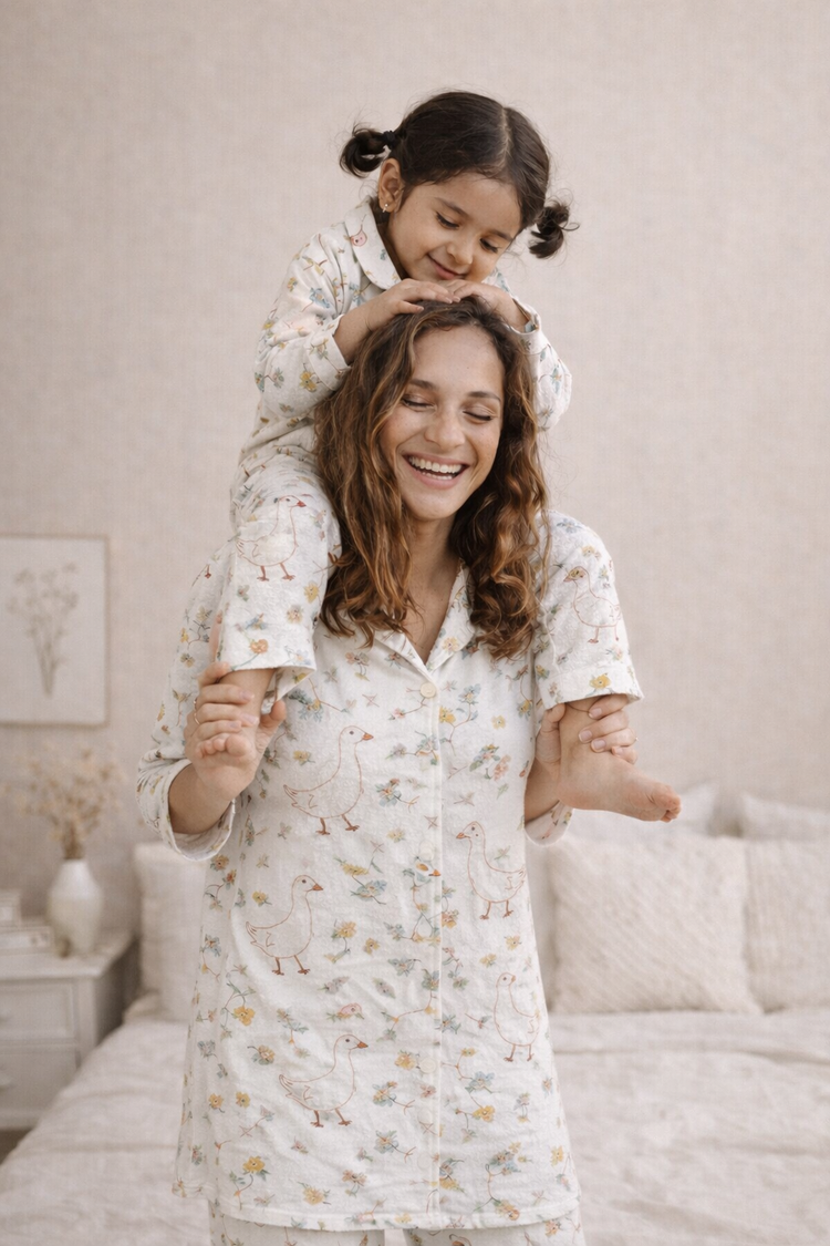 Girl wearing Anaario Ducks and Mouse Night Suit
