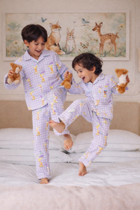 Boy wearing Anaario Giraffe and Balloons Night Suit
