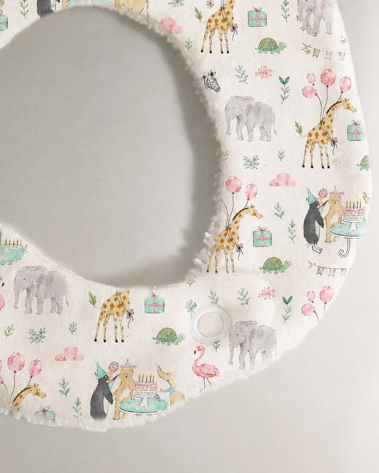 Giraffe Birthday Party bamboo baby bib — absorbent sherpa backing