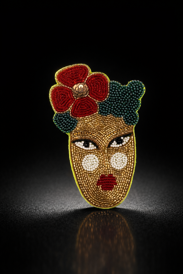 Anaario Gold Face Brooch pin