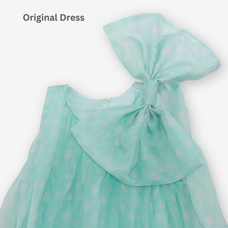 Girl wearing Anaario Graceful Jasmine Dress
