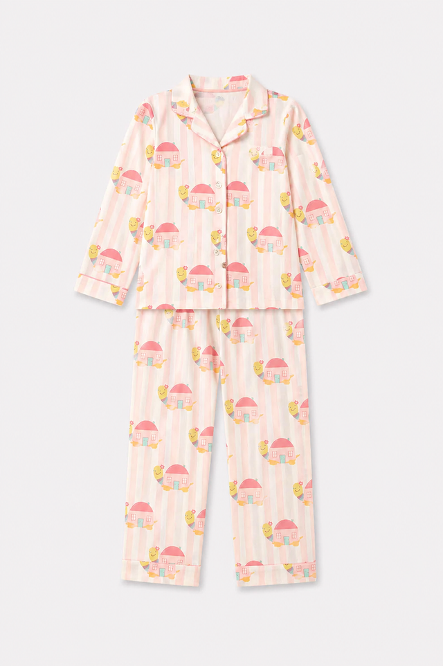 Girl wearing Anaario Pink Snail-House Night Suit