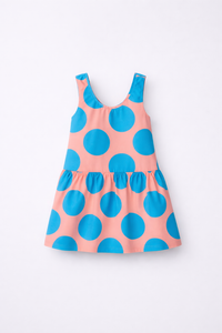 Girl wearing Anaario Bubblegum Pop Dress