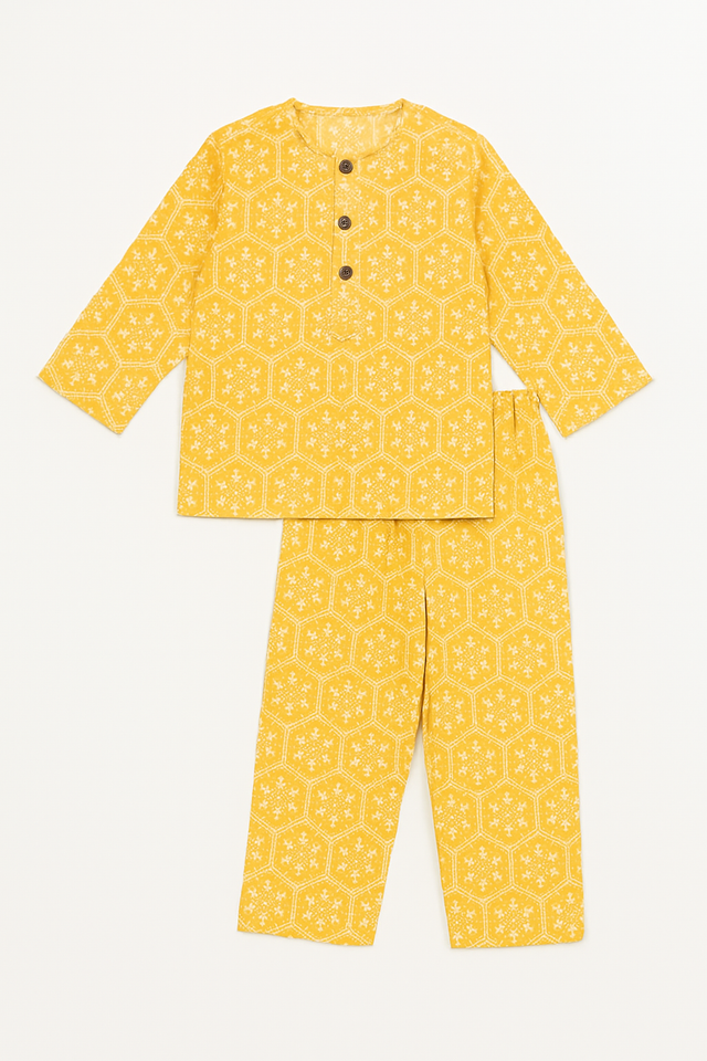 Girl wearing Anaario Yellow Cotton Co-ord Set