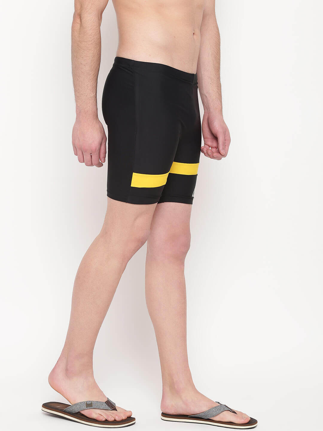 Black-Yellow Jammers