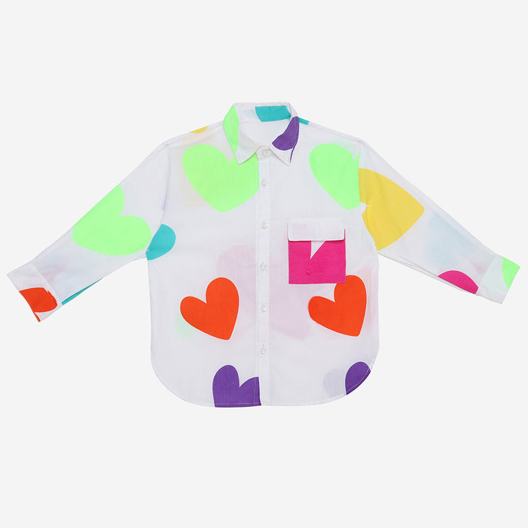 Girl wearing Anaario Ray of Sunshine Shirt